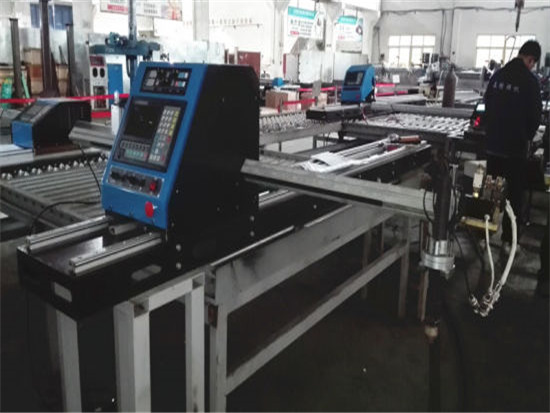 CEは、金属鋼のための高品質の安い中国1530 CNCプラズマ切断機を承認
